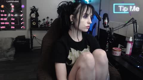 Lilith online show from January 2025 03:15:01 AM