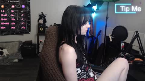 Lilith online show from February 2025 07:29:01 AM