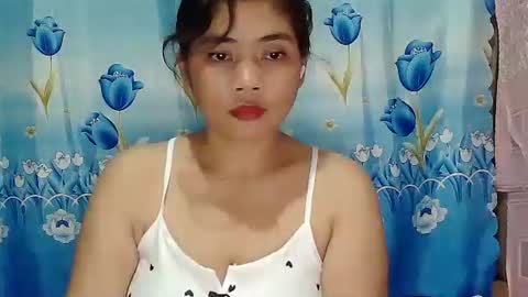 Snapshot of xxolevia chatting on November 2025 01:33:02 PM xxolevia online show from November 2025 01:33:02 PM