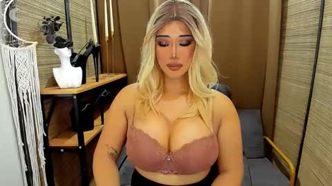 Snapshot of xxtastefullayeshaxx chatting on December 2024 06:59:01 AM xxtastefullayeshaxx online show from December 2024 06:59:01 AM