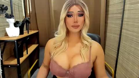 Snapshot of xxtastefullayeshaxx chatting on January 2025 11:03:02 AM xxtastefullayeshaxx online show from January 2025 11:03:02 AM