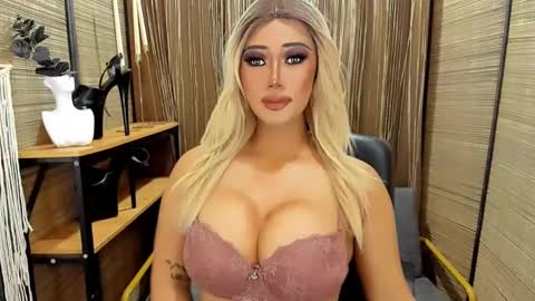 Snapshot of xxtastefullayeshaxx chatting on January 2025 09:13:01 AM xxtastefullayeshaxx online show from January 2025 09:13:01 AM