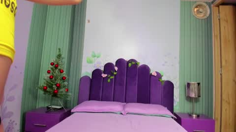 Snapshot of yess__daddy chatting on January 2025 10:31:01 AM yess__daddy online show from January 2025 10:31:01 AM