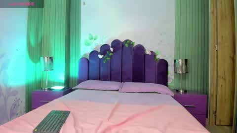 Snapshot of yess__daddy chatting on January 2025 10:29:02 AM yess__daddy online show from January 2025 10:29:02 AM