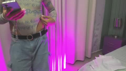Snapshot of yess__daddy chatting on February 2025 10:20:02 AM yess__daddy online show from February 2025 10:20:02 AM