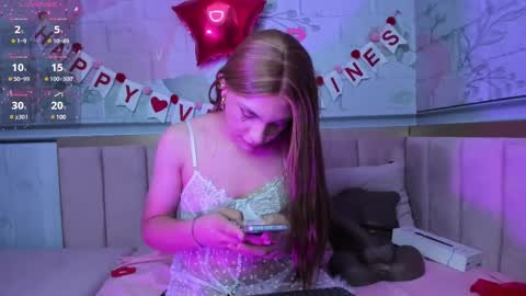 Snapshot of yess__daddy chatting on February 2025 01:18:02 PM yess__daddy online show from February 2025 01:18:02 PM