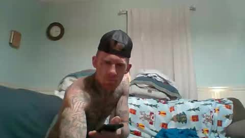 Snapshot of yfwb69xxx chatting on December 2025 07:03:01 AM yfwb69xxx online show from December 2025 07:03:01 AM