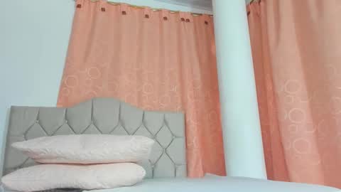 your_melany online show from September 2025 12:37:01 PM