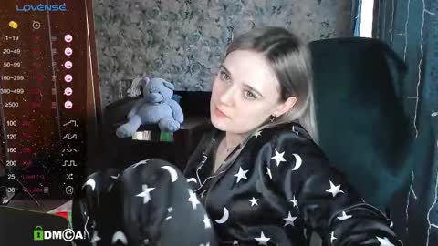 Molly online show from February 2025 05:05:02 AM