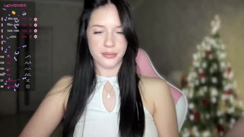 Mia  online show from January 2025 04:08:01 PM