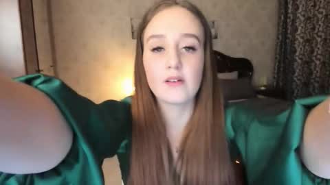 Snapshot of yourhotmariam chatting on October 2025 04:13:01 AM Mariam online show from October 2025 04:13:01 AM