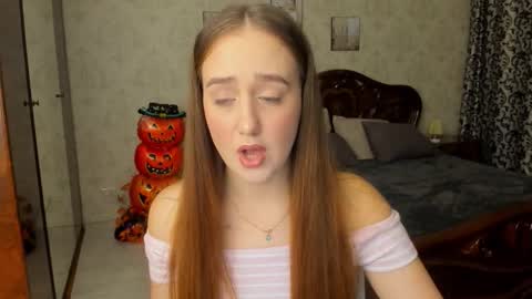 Snapshot of yourhotmariam chatting on November 2025 03:50:01 AM Mariam online show from November 2025 03:50:01 AM