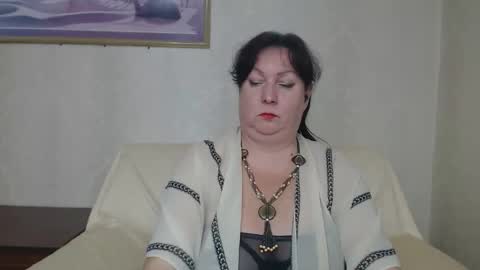Snapshot of yourmilf4love chatting on December 2025 12:25:02 PM lANA online show from December 2025 12:25:02 PM