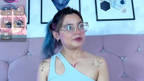 Yukki Kuran online show from February 2025 03:01:01 AM