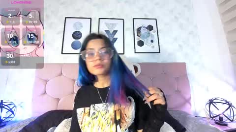 Yukki Kuran online show from March 2025 02:18:02 AM