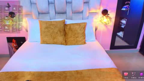 Yulina online show from November 2025 09:17:01 PM