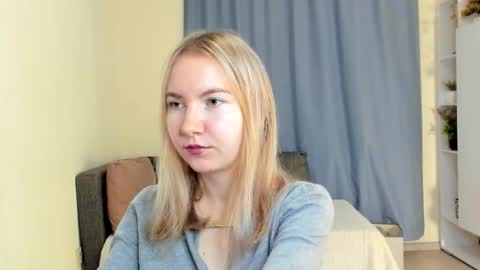 Alesia online show from December 2025 07:38:01 AM