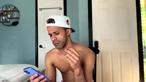 Snapshot of zamoraedii1994 chatting on December 2024 07:32:02 PM Edii online show from December 2024 07:32:02 PM