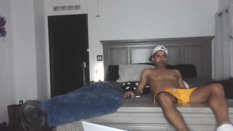 Snapshot of zamoraedii1994 chatting on December 2024 01:39:02 AM Edii online show from December 2024 01:39:02 AM