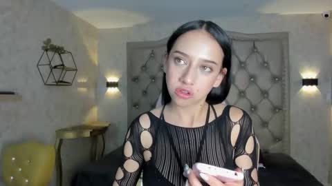 ZEPHYRA ANGELS online show from January 2025 06:47:01 PM