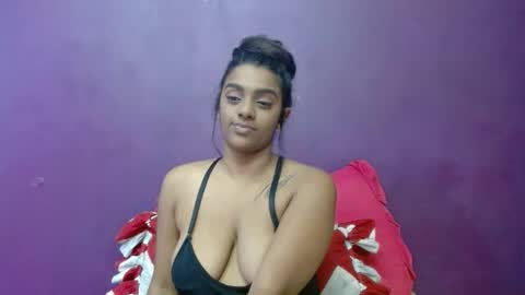 Snapshot of zestyzara4u chatting on September 2025 05:35:01 PM Zara online show from September 2025 05:35:01 PM