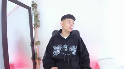 zeus_blaze online show from September 2025 11:54:01 AM