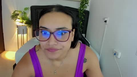 Zoe  online show from December 2024 03:24:02 PM