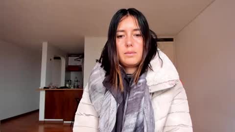 ZOE online show from March 2025 09:42:02 PM