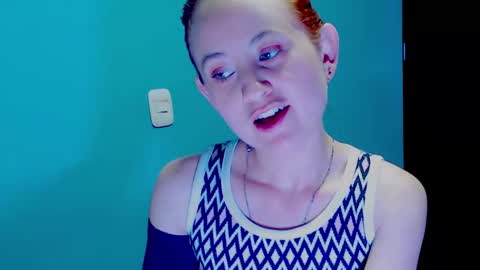 Zoe online show from December 2024 03:20:01 AM