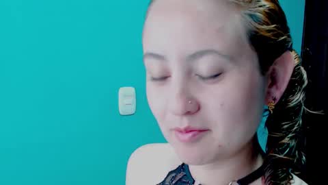 Zoe online show from January 2025 01:19:02 PM