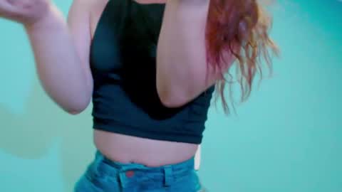 Zoe online show from February 2025 12:39:01 AM