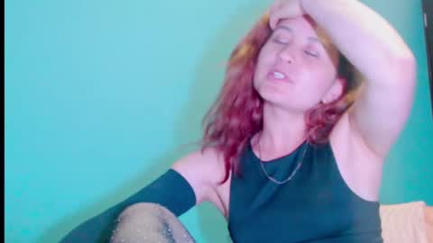 Zoe online show from March 2025 02:04:01 AM