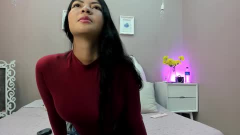 Zoe online show from September 2025 07:38:01 PM