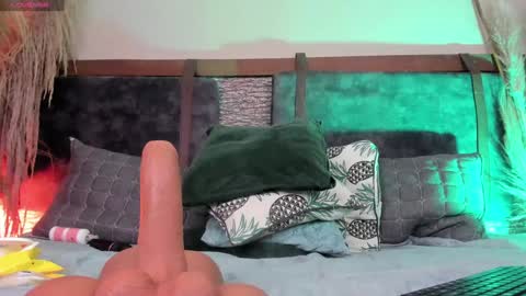 Zoe online show from December 2024 02:39:02 PM