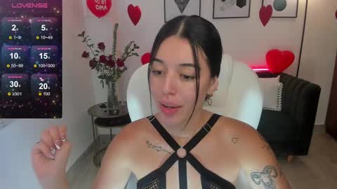  zoee jackson online show from February 2025 06:59:02 PM
