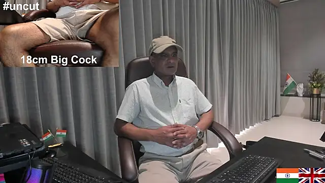 Snapshot of OnlineBossUK chatting on February 2025 11:30:01 AM OnlineBossUK online show from February 2025 11:30:01 AM