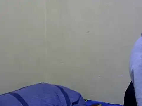 Smillie prety online show from January 2025 04:09:01 AM