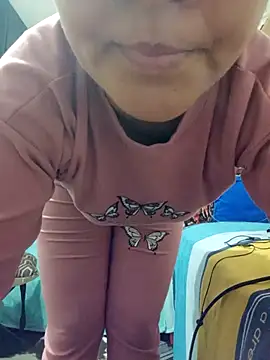 Snapshot of lolo890 chatting on November 2025 02:17:01 PM lolo890 online show from November 2025 02:17:01 PM