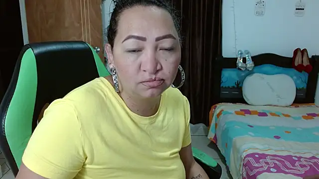 candy crazy38 online show from January 2025 08:01:01 AM