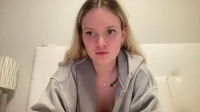 mariemelissah online show from February 2025 04:33:01 PM