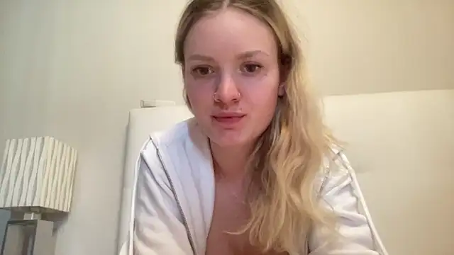 mariemelissah online show from February 2025 04:07:01 PM