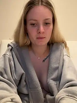 mariemelissah online show from February 2025 06:34:02 PM