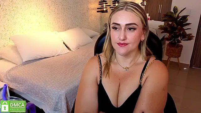 Snapshot of ELA_PS chatting on September 2025 12:10:01 PM ELA PS online show from September 2025 12:10:01 PM