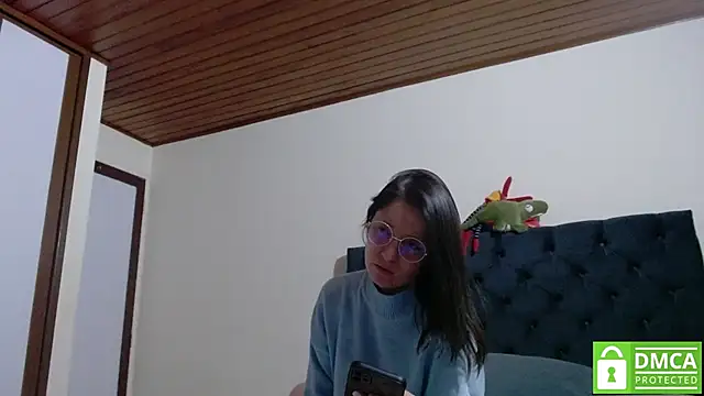 Sophi Cute online show from December 2024 10:55:02 PM