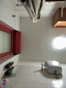 Snapshot of michele1500 chatting on November 2025 04:53:01 PM michele1500 online show from November 2025 04:53:01 PM