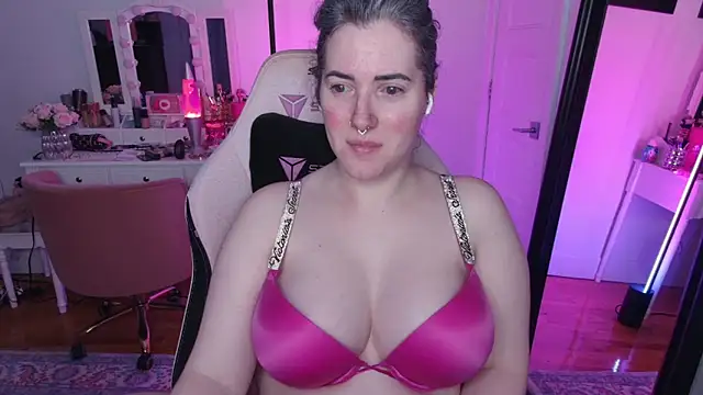 rachelbrooksxx online show from September 2025 06:29:02 PM