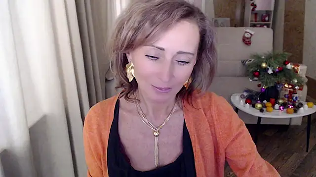 HornyMilf 777 online show from December 2024 07:45:02 AM
