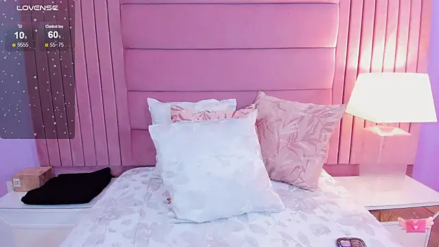 Snapshot of andrea_alvarz chatting on January 2025 05:52:02 AM andrea alvarz online show from January 2025 05:52:02 AM