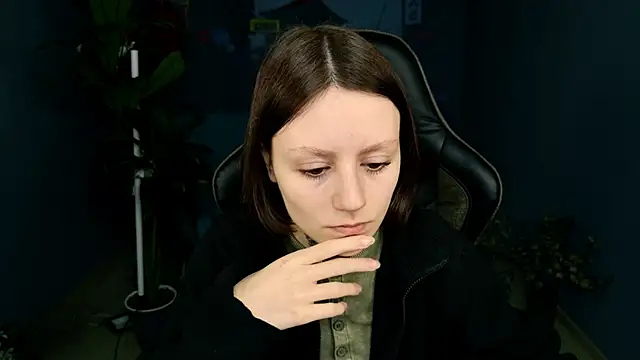 VeliraBraitberg online show from March 2025 05:11:01 AM
