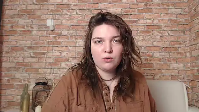 Amelia Kiss  online show from January 2025 12:52:02 AM